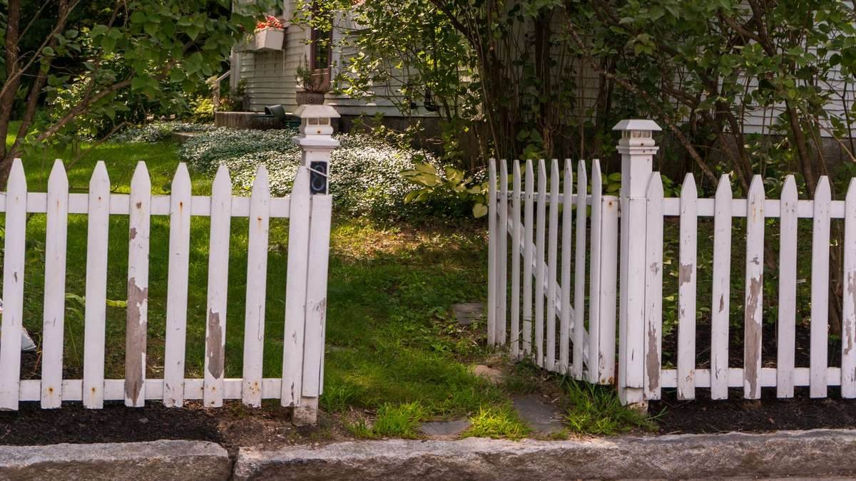 fence repair
