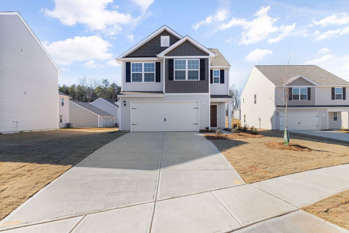 asphalt vs concrete driveway