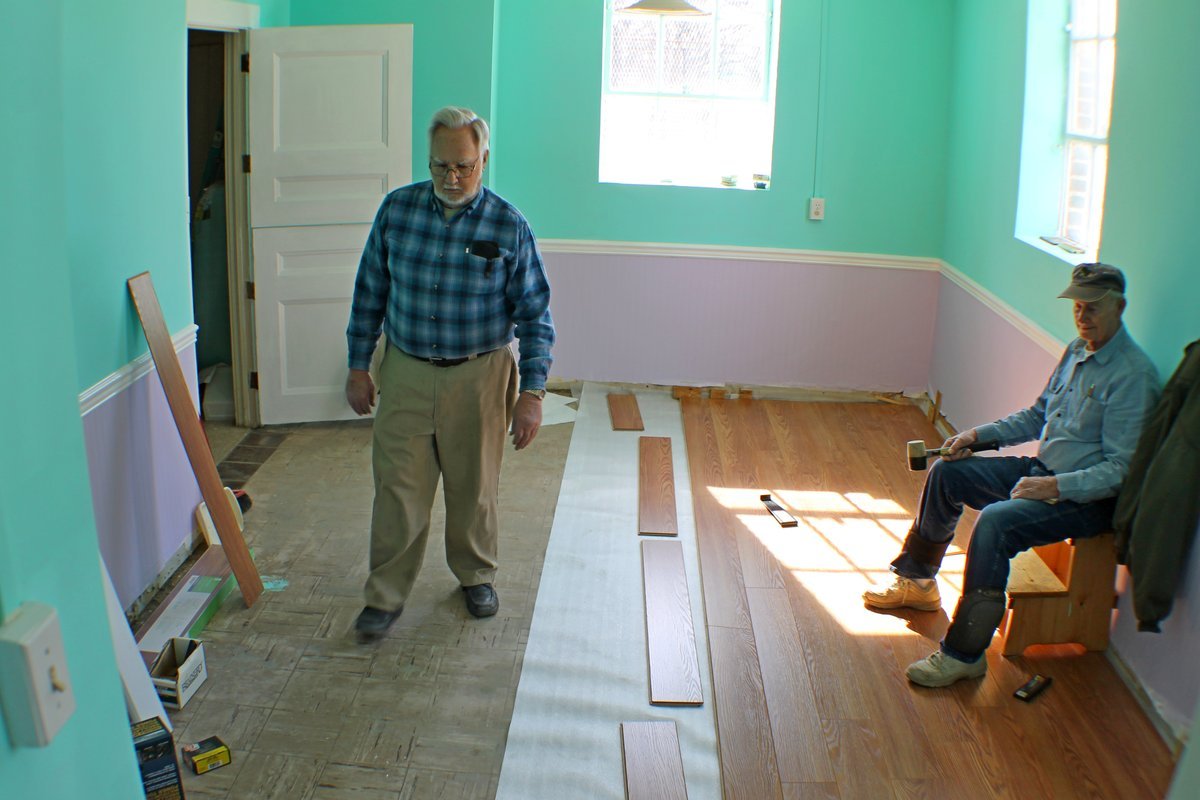 how to install laminate flooring
