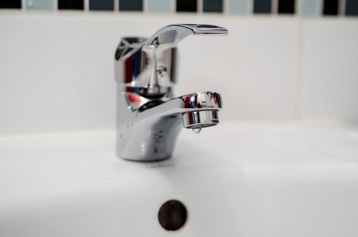 bathroom vanity installation cost