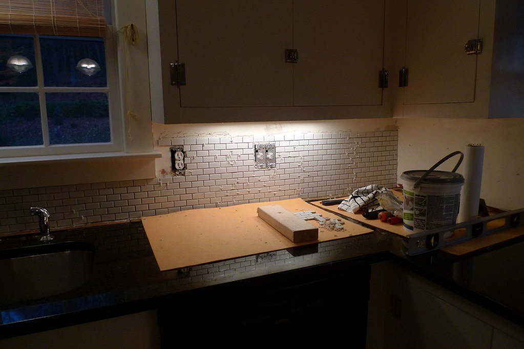 ceramic vs porcelain tile